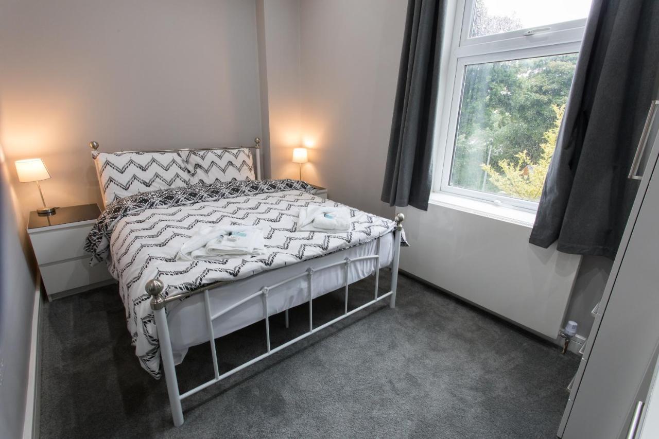 High Bank Hotel Leeds  Extérieur photo