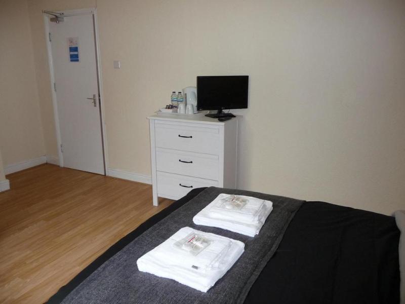 High Bank Hotel Leeds  Extérieur photo