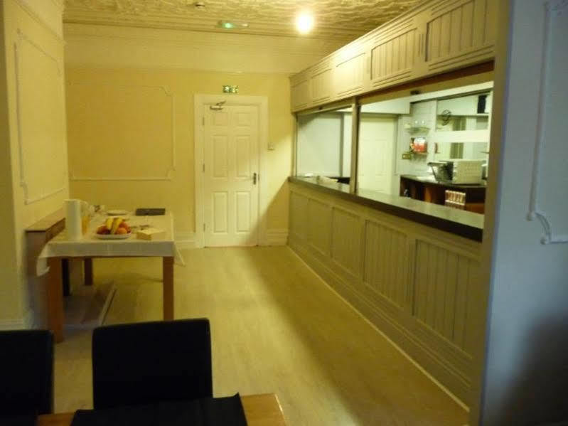 High Bank Hotel Leeds  Extérieur photo